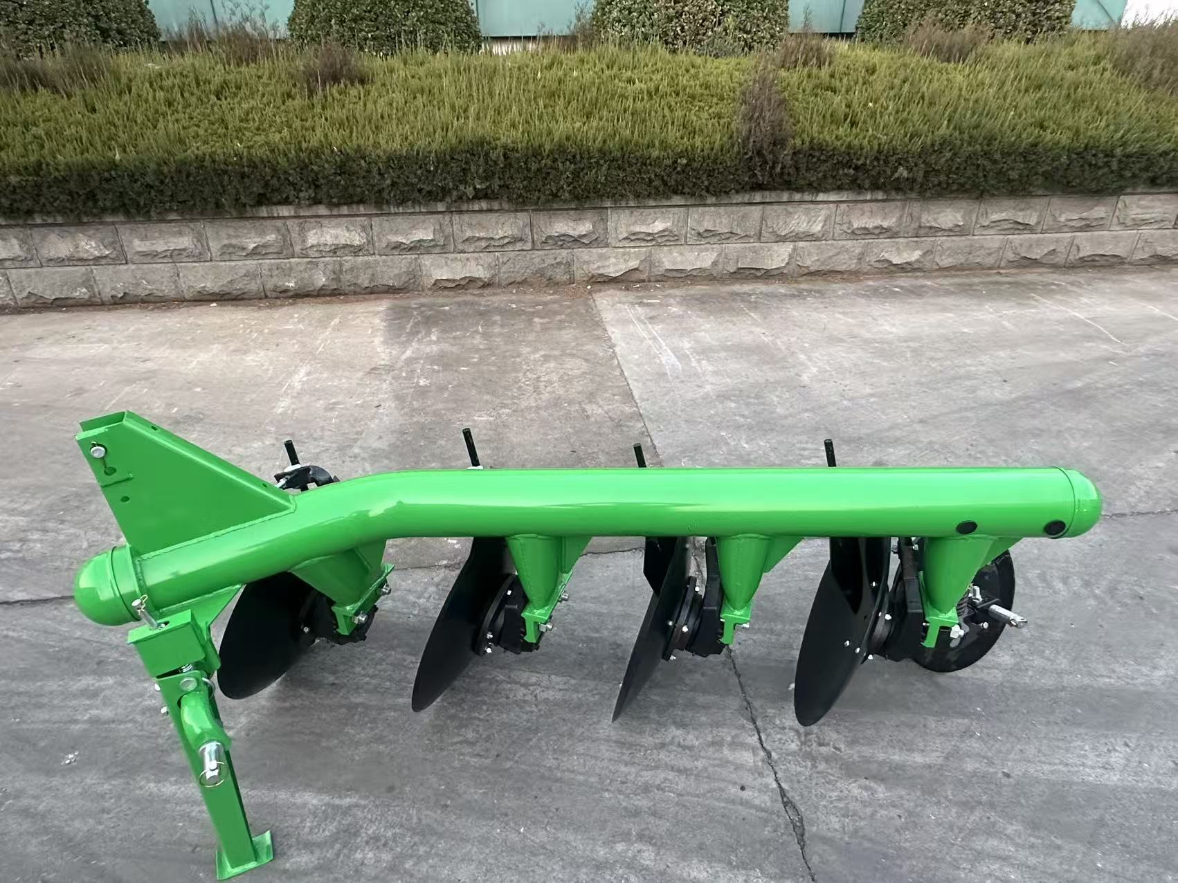1lyx-430 Disc Plough Agricultu - огляд і ціна Farming Agriculture